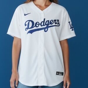 Nike Los Angeles Dodgers Women’s Jersey XL – NWT – FREE SHIPPING